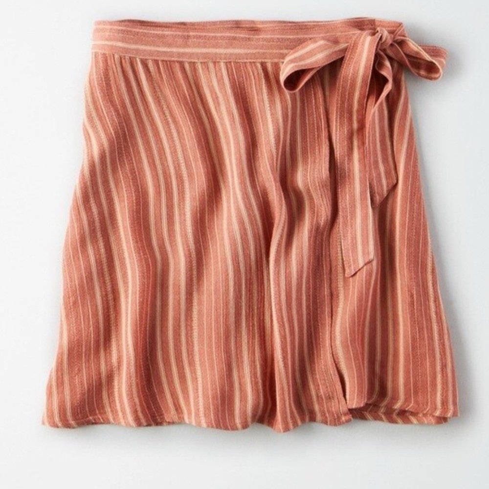 AMERICAN EAGLE Wrap Around Carmel Rust Colored Skirt size M
